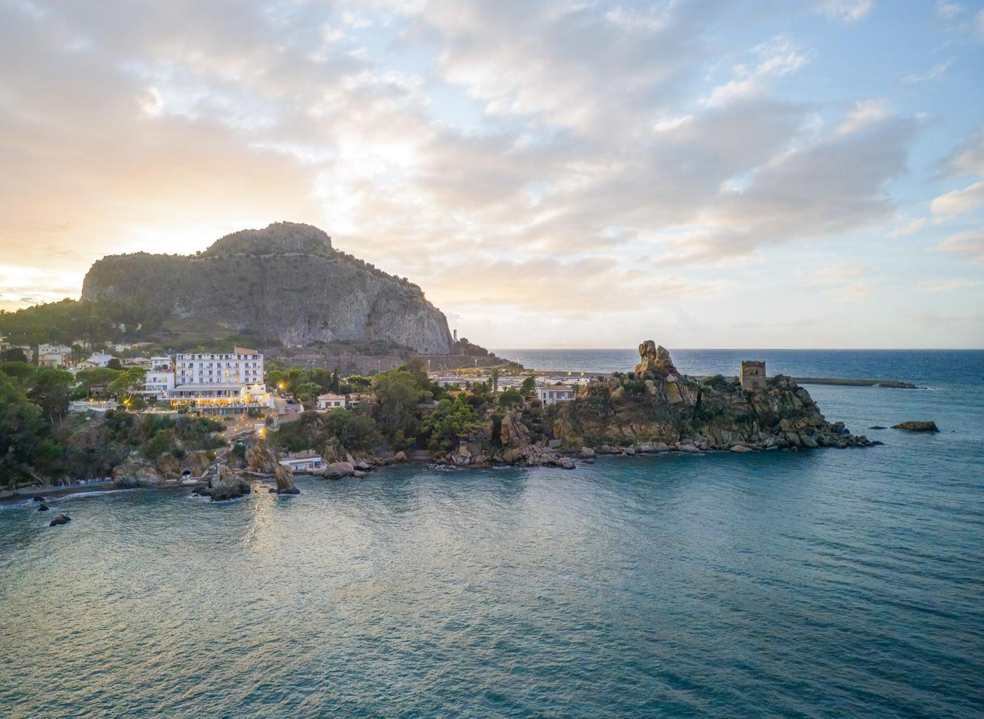 Hotel Kalura Чефалу Екстер'єр фото